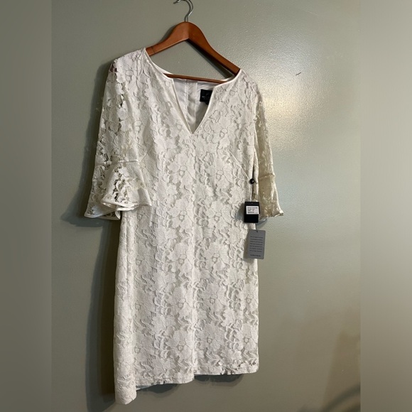 Adrianna Papell Womens Ruffle Cuff Sleeve Lace Cream Cocktail Dress  Sz 10 NWT - Picture 3 of 15